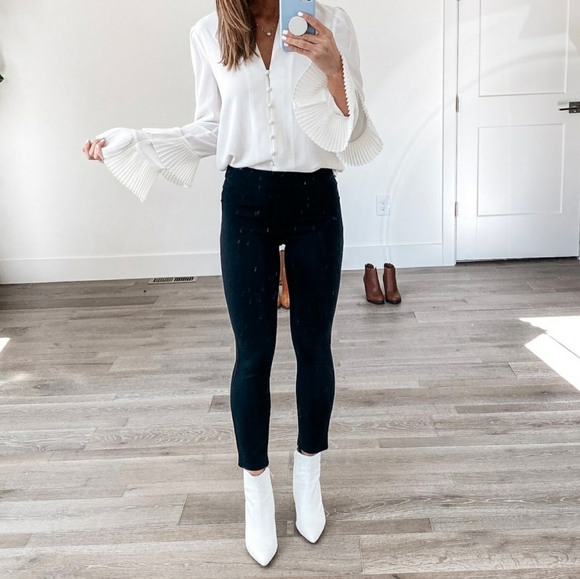 Sassy Marc Fisher LTD Western Inspired Booties - Picture 10 of 10